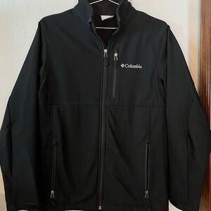 Columbia Men's Black Performance Jacket